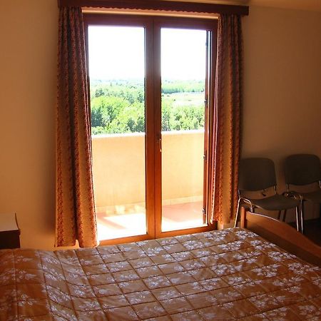 Guest House Caterina ポレッチ エクステリア 写真